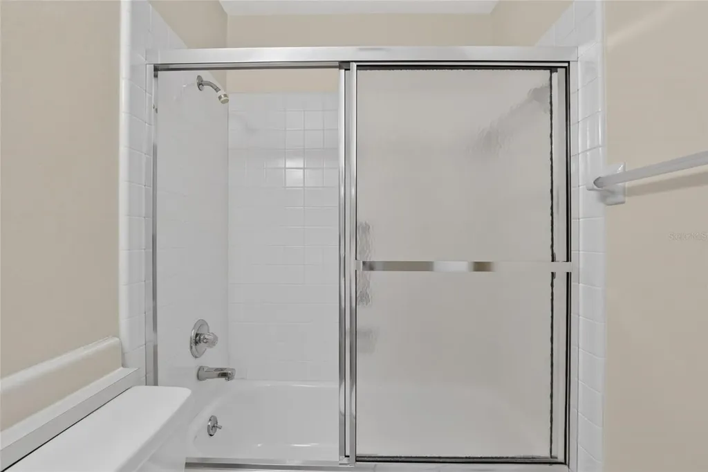 2202 Horsham Place Sun City Center FL 33573