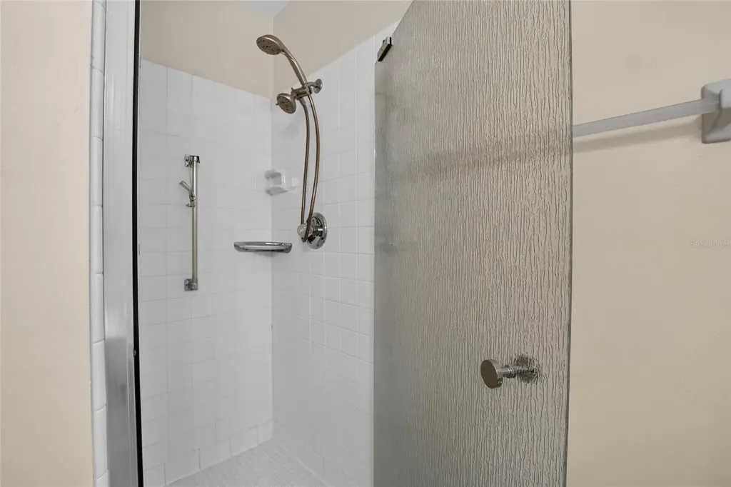 2202 Horsham Place Sun City Center FL 33573