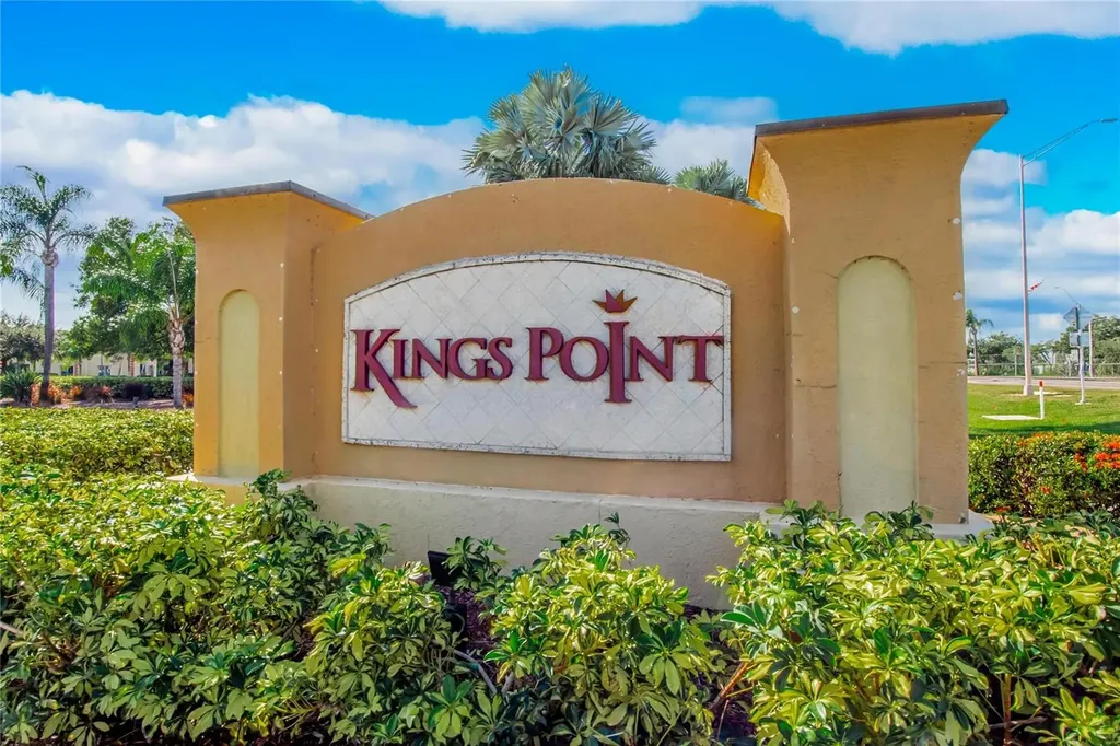 2202 Horsham Place Sun City Center FL 33573