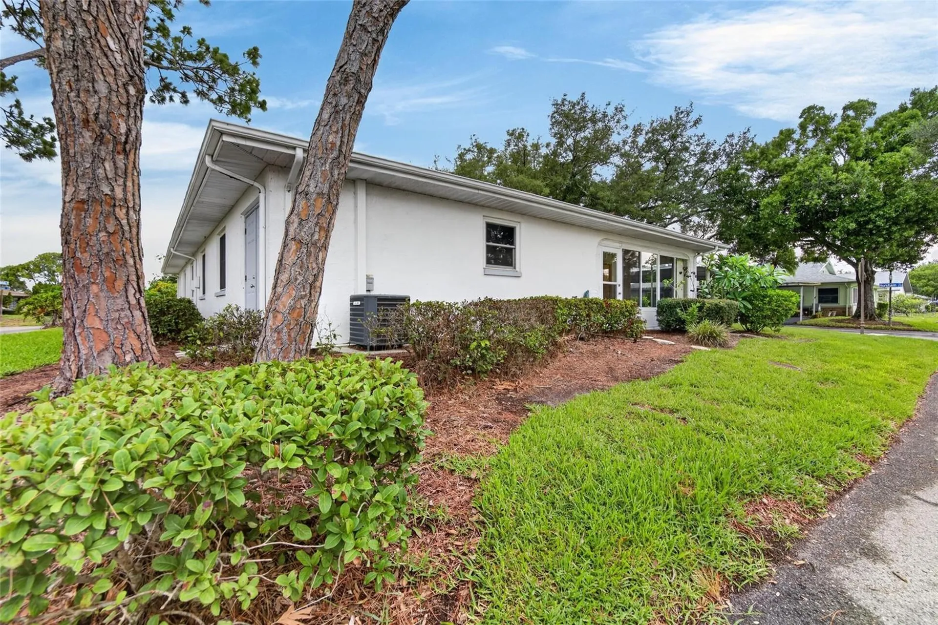 2202 Horsham Place Sun City Center FL 33573
