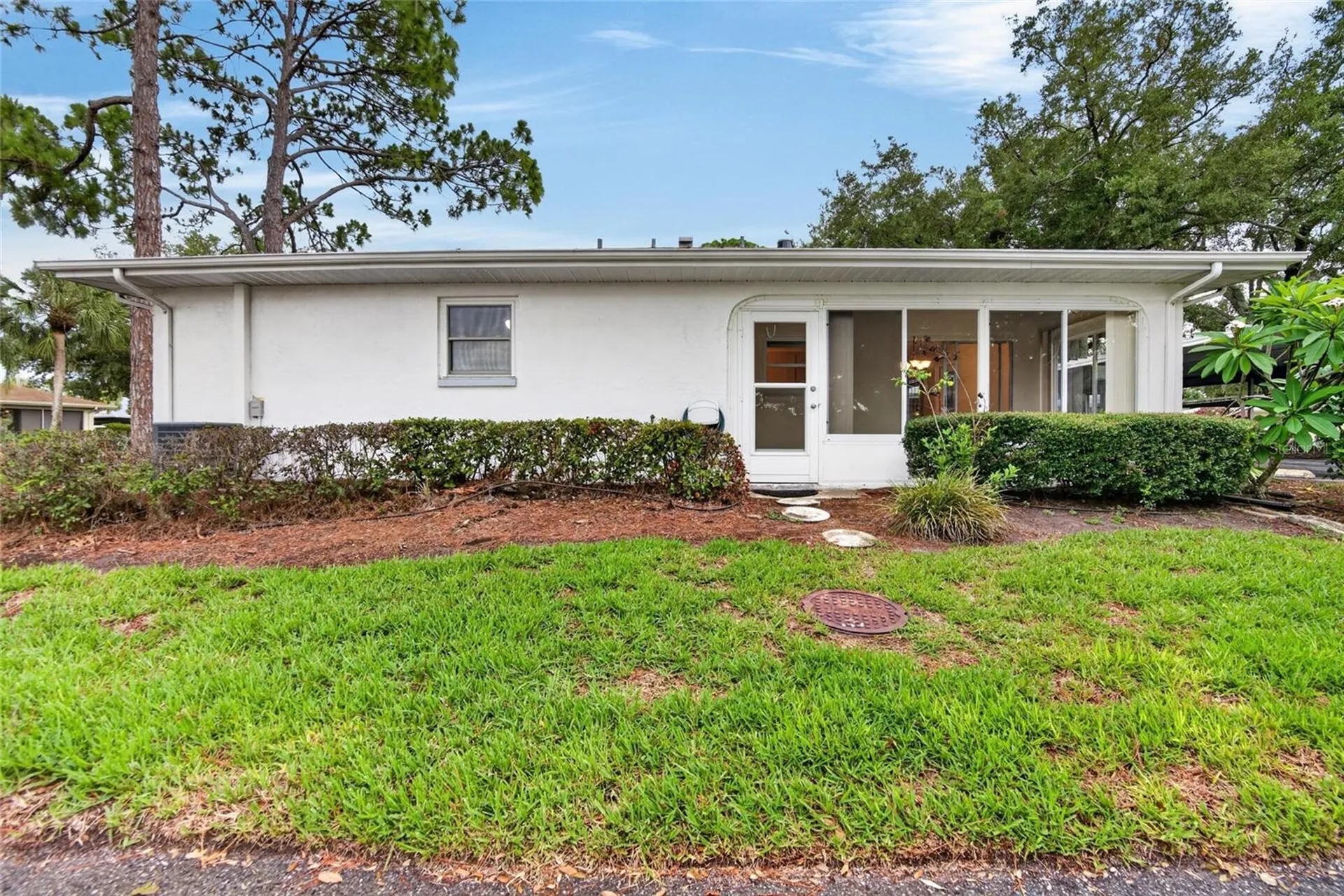 2202 Horsham Place Sun City Center FL 33573