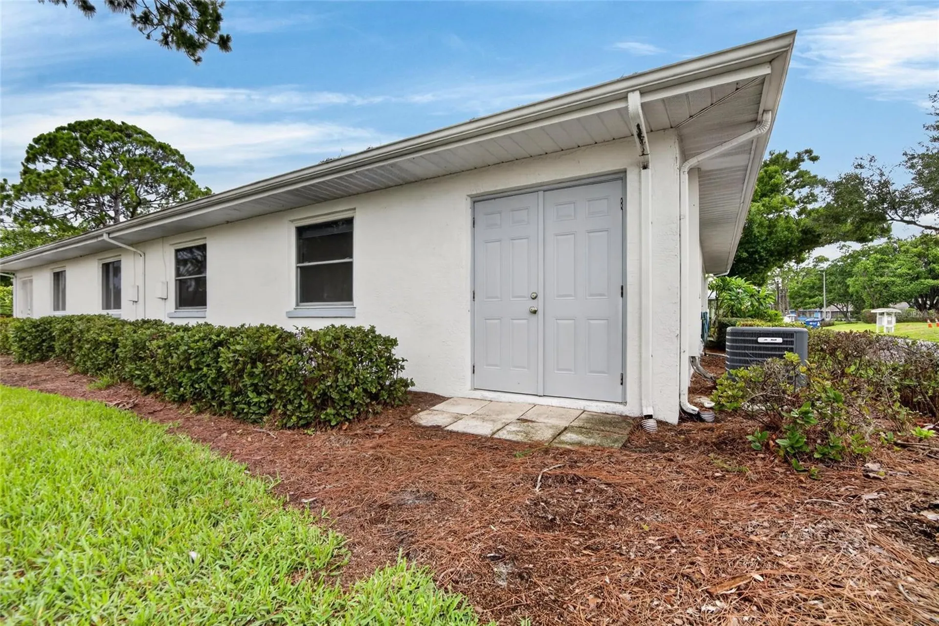 2202 Horsham Place Sun City Center FL 33573