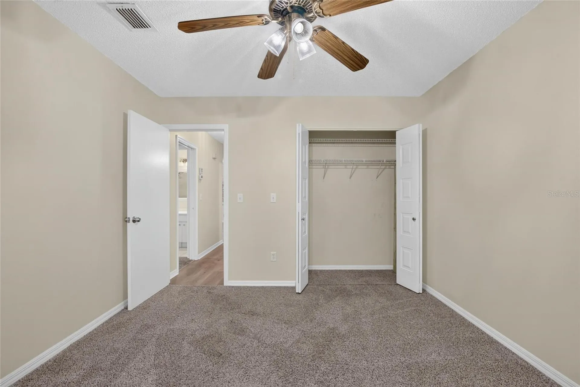 2202 Horsham Place Sun City Center FL 33573