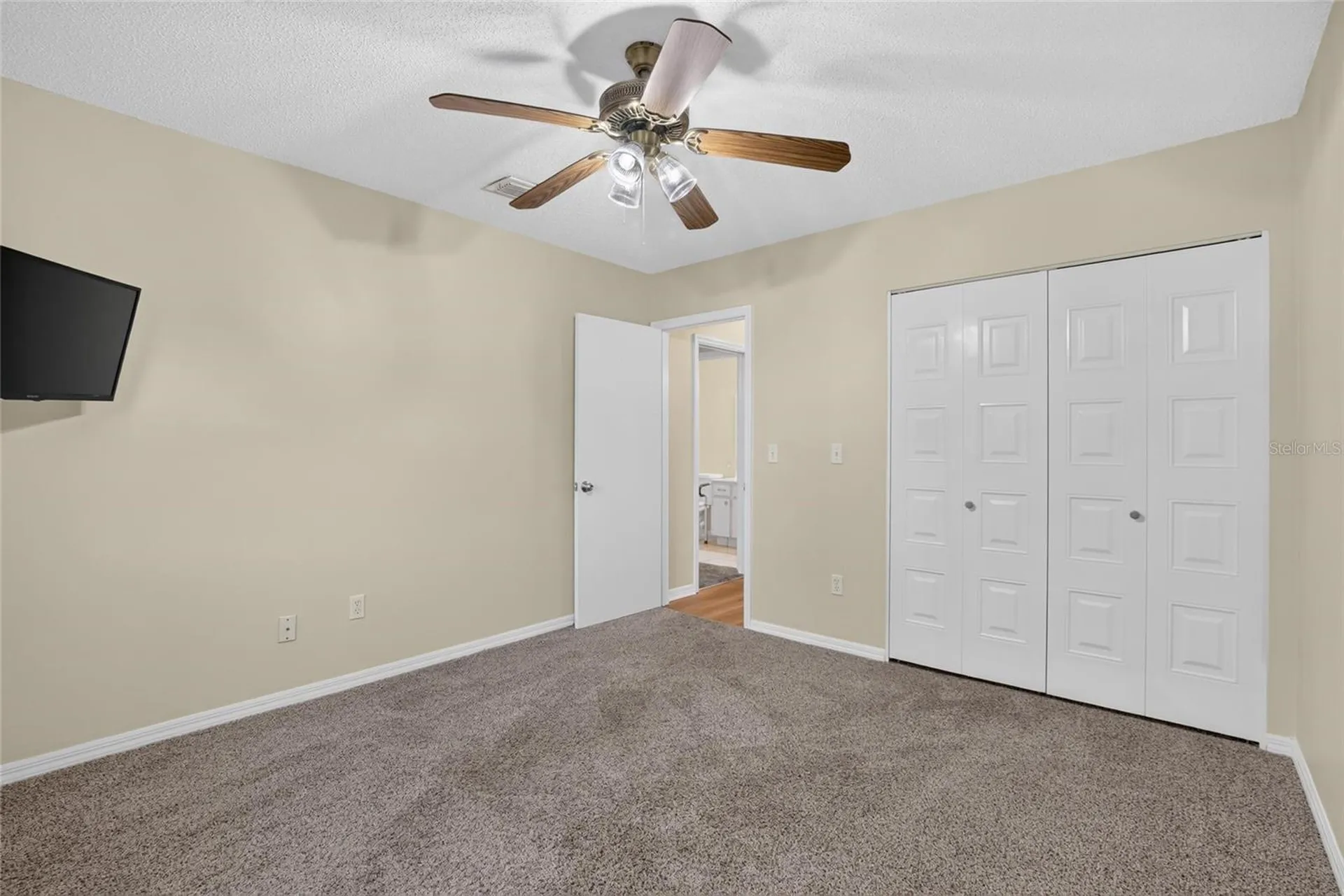 2202 Horsham Place Sun City Center FL 33573