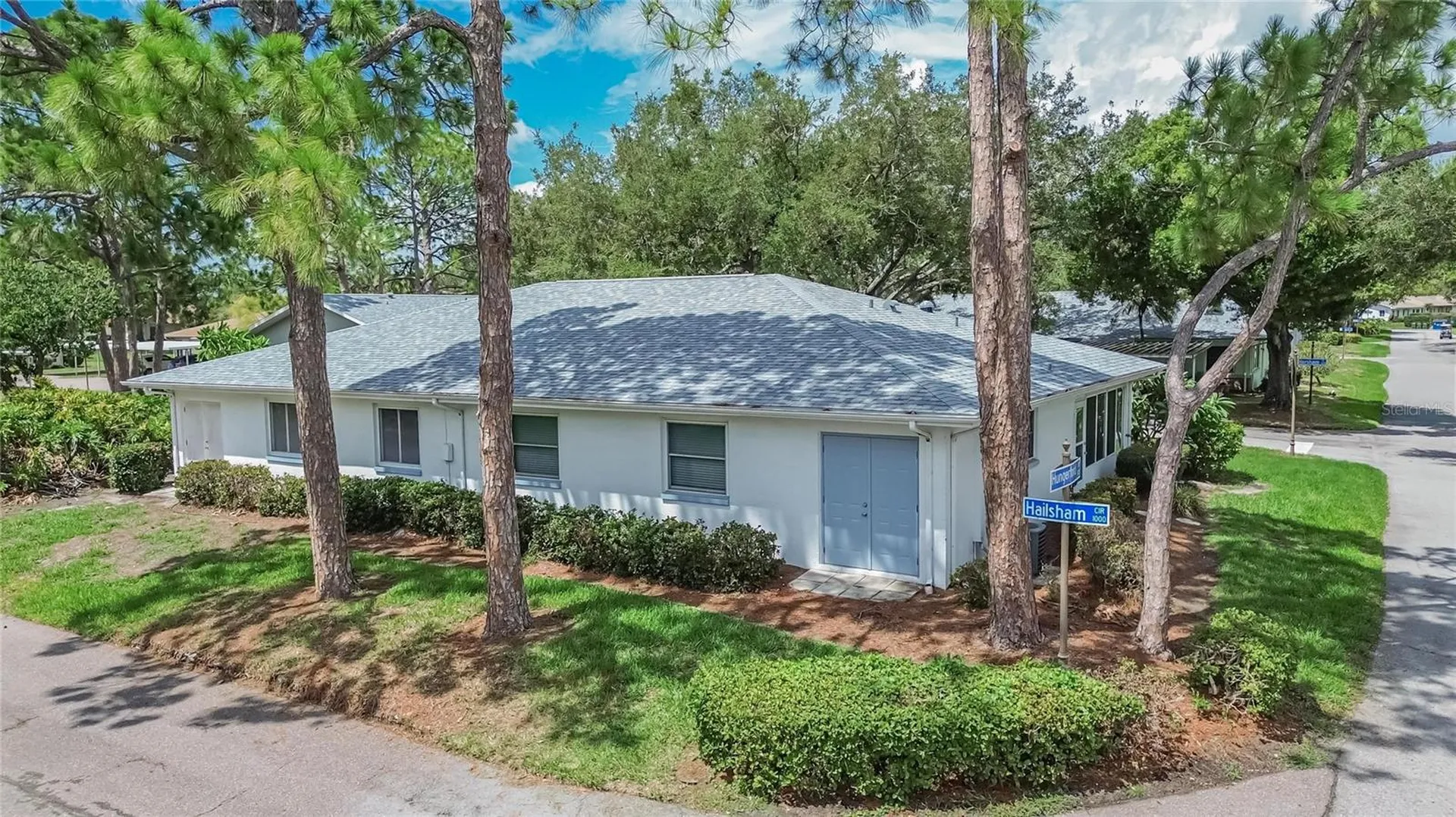2202 Horsham Place Sun City Center FL 33573