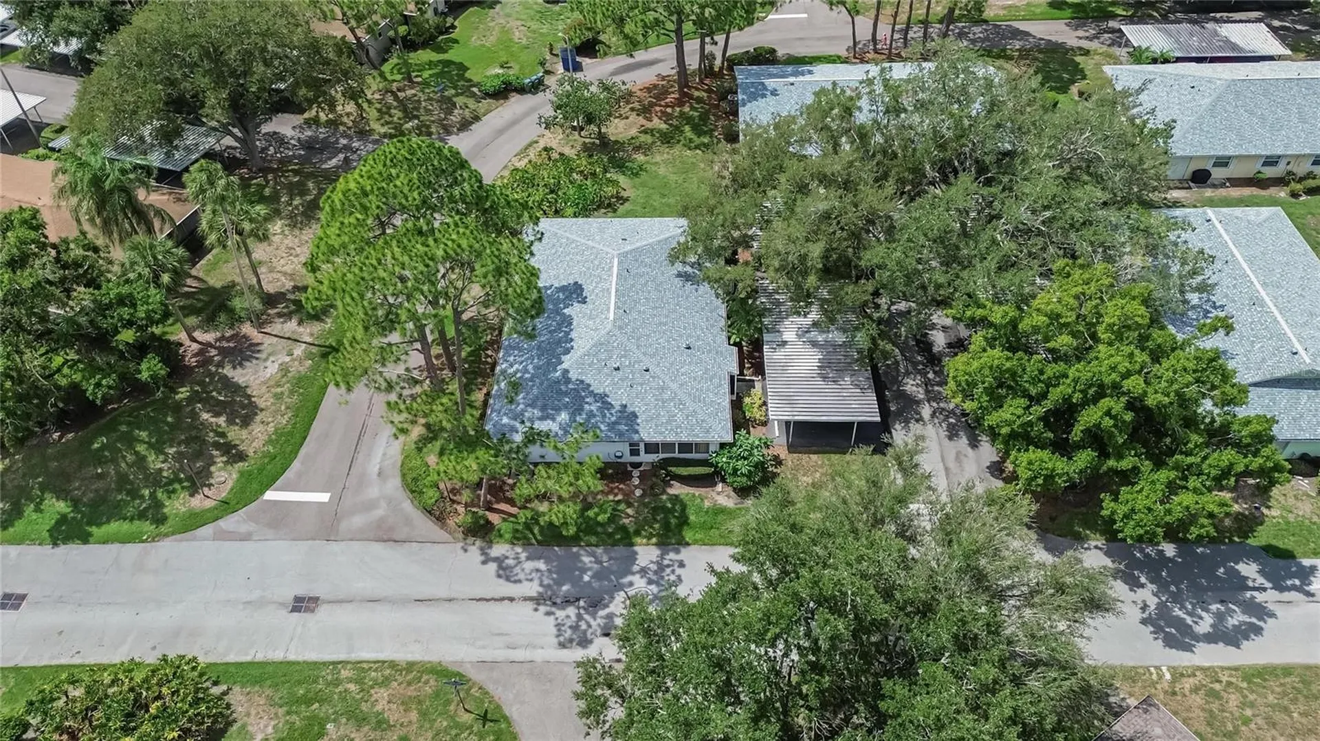 2202 Horsham Place Sun City Center FL 33573
