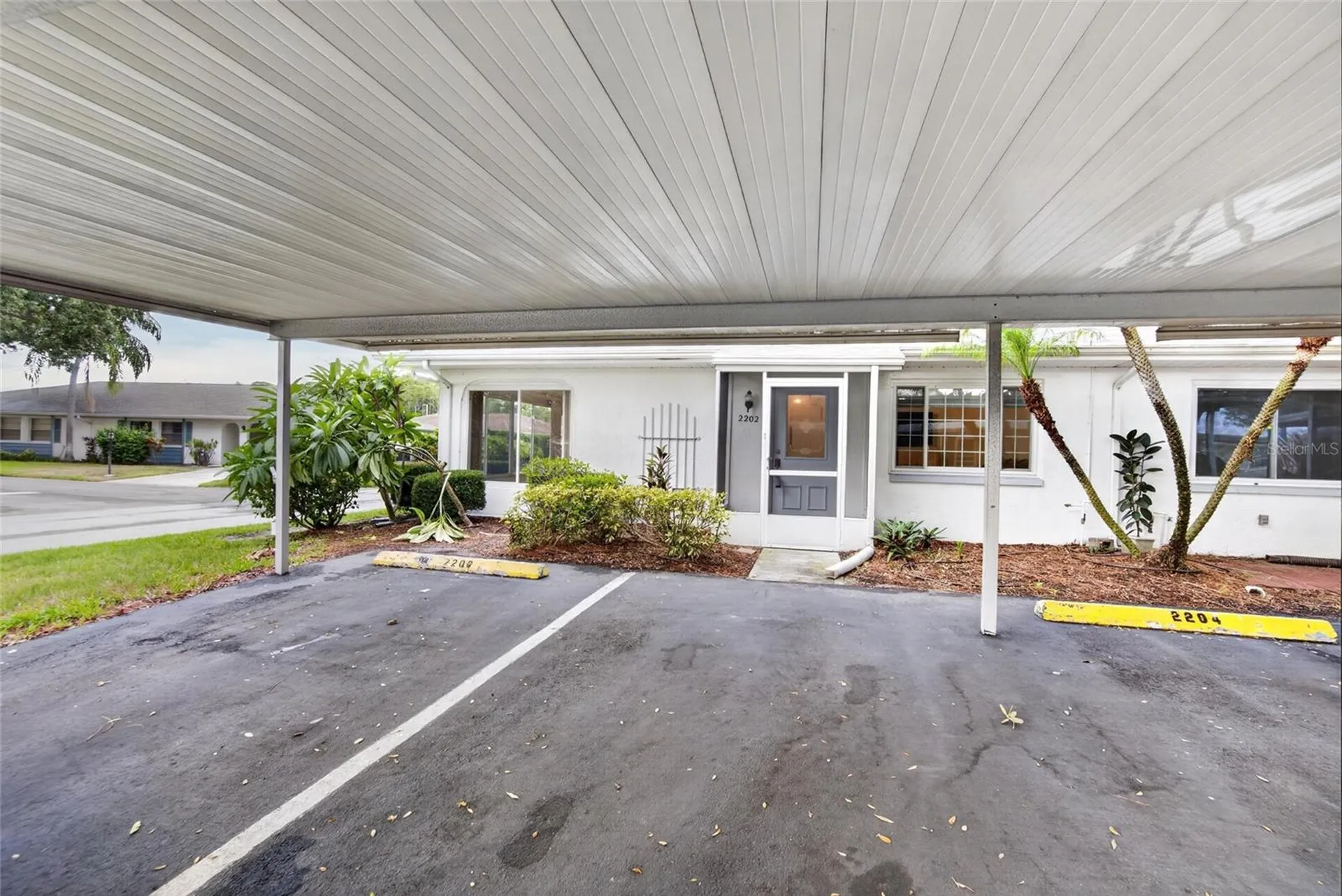 2202 Horsham Place Sun City Center FL 33573