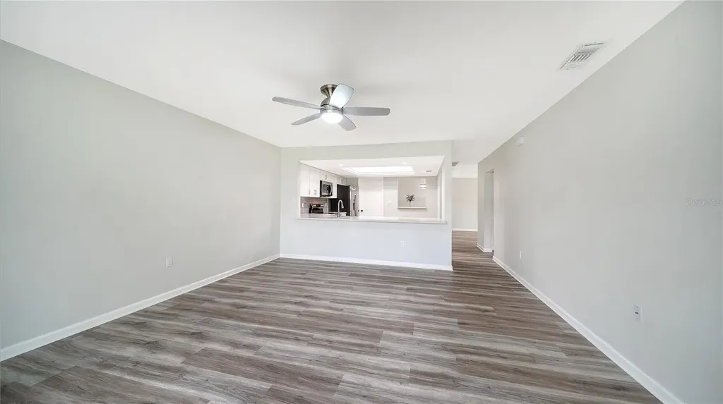 5689 Evergreen Drive Sarasota FL 34233