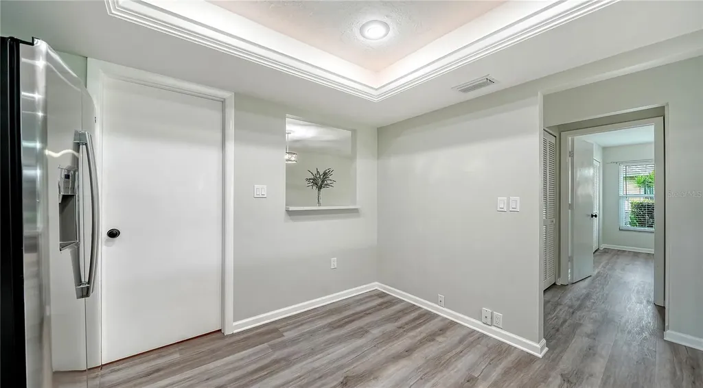 5689 Evergreen Drive Sarasota FL 34233
