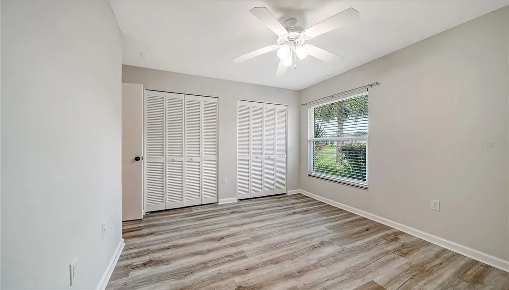 5689 Evergreen Drive Sarasota FL 34233