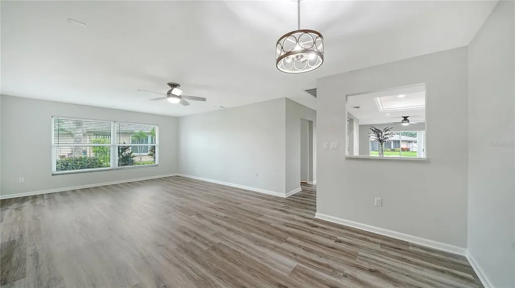 5689 Evergreen Drive Sarasota FL 34233