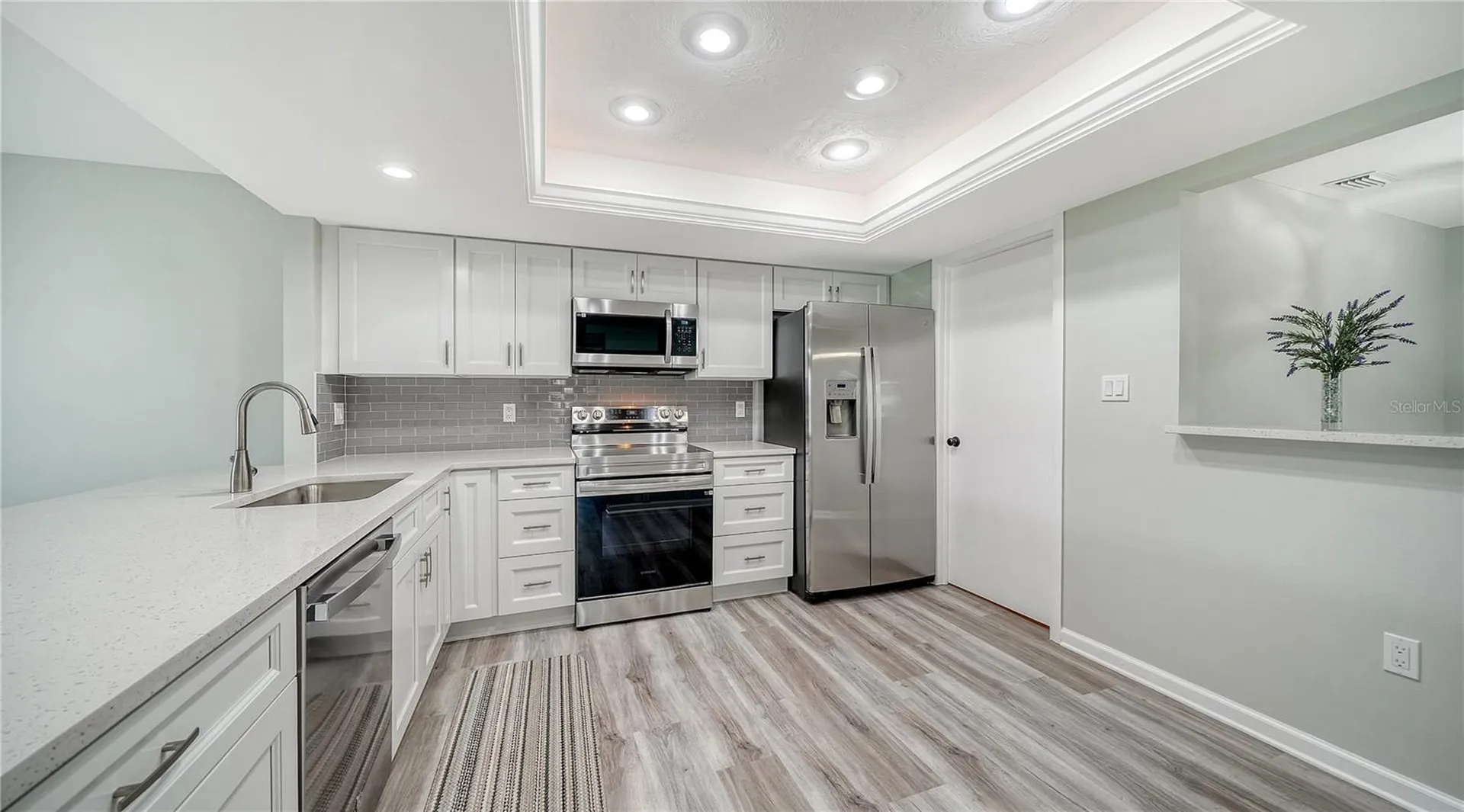 5689 Evergreen Drive Sarasota FL 34233