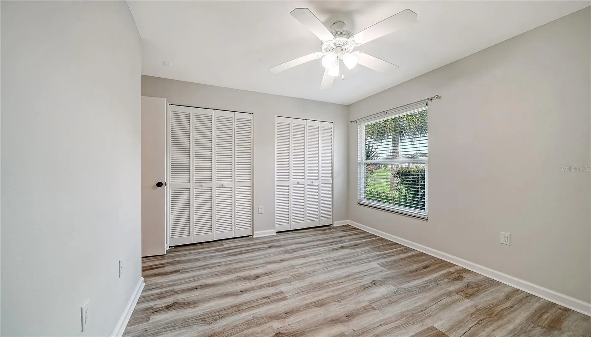 5689 Evergreen Drive Sarasota FL 34233