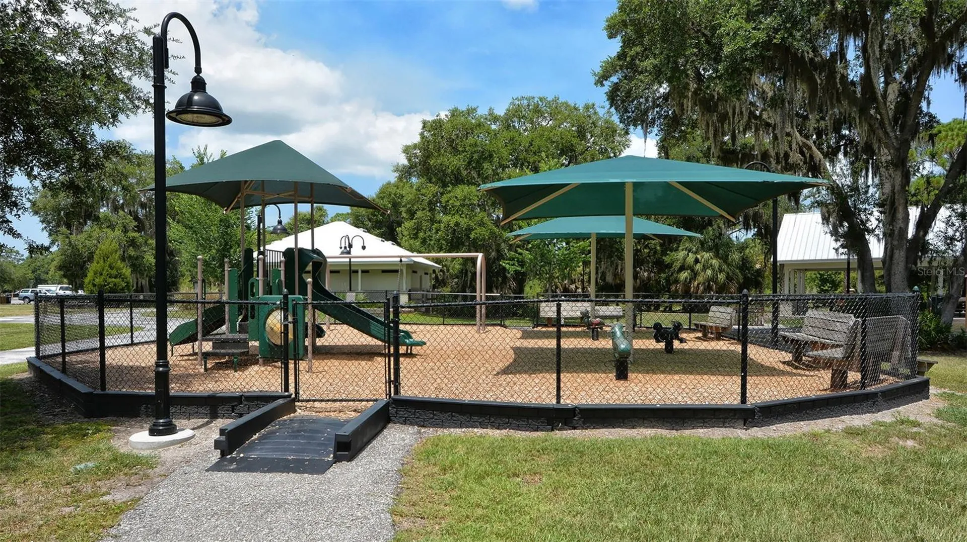 5689 Evergreen Drive Sarasota FL 34233