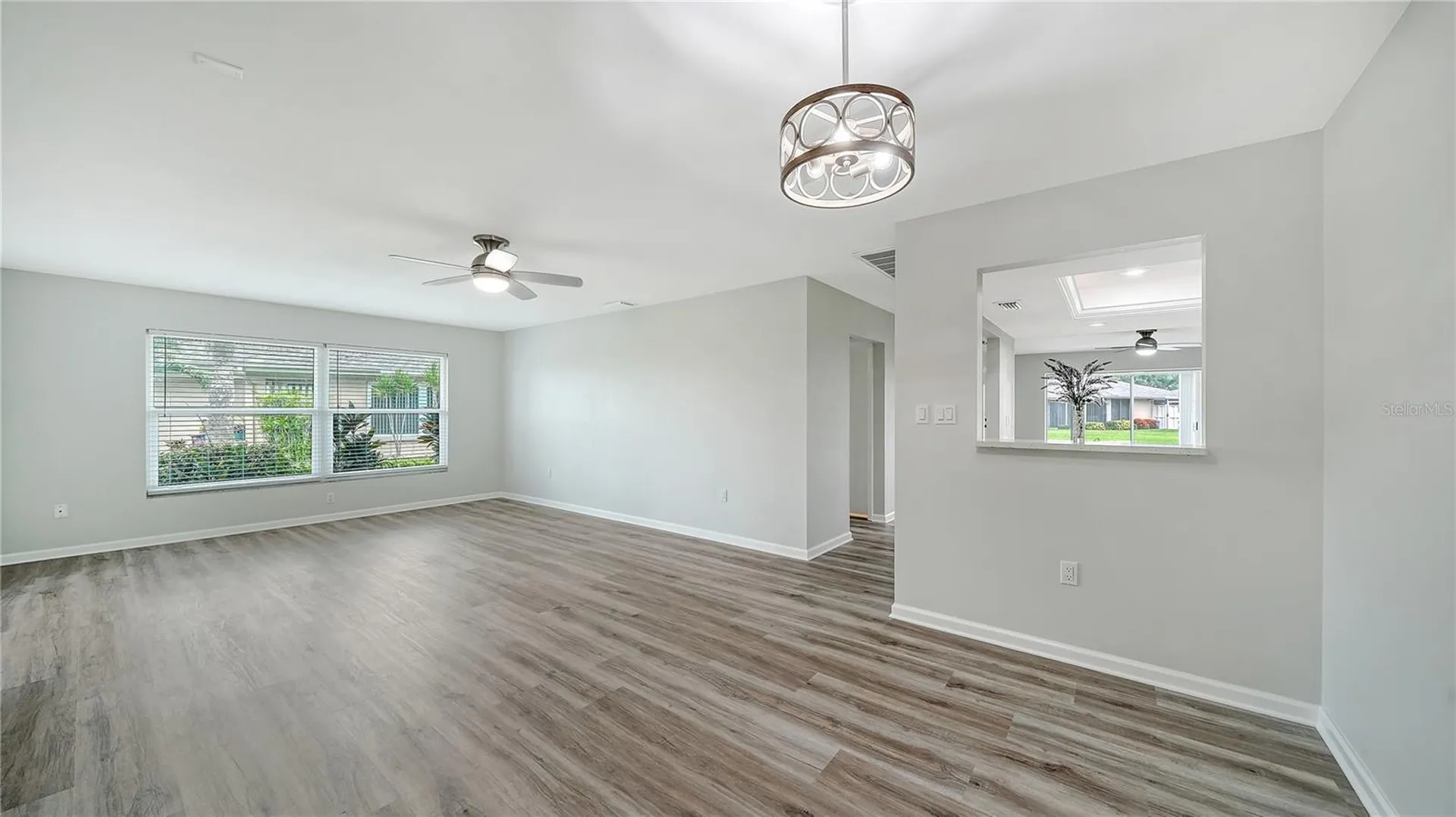 5689 Evergreen Drive Sarasota FL 34233