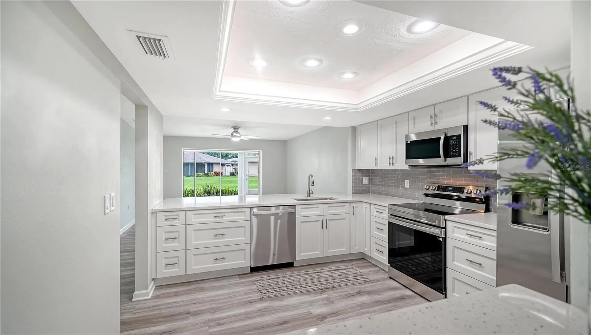 5689 Evergreen Drive Sarasota FL 34233