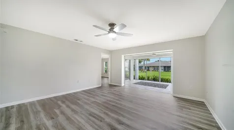 5689 Evergreen Drive Sarasota FL 34233