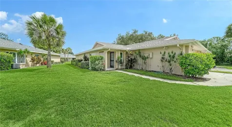 5689 Evergreen Drive Sarasota FL 34233
