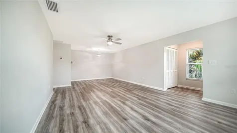 5689 Evergreen Drive Sarasota FL 34233