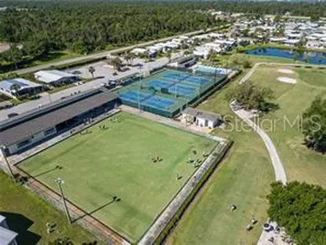2100 Kings Highway Port Charlotte FL 33980