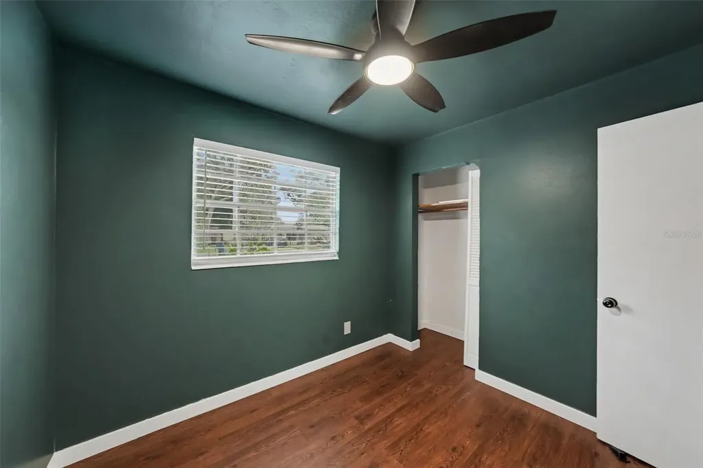 4733 W Wisconsin Avenue Tampa FL 33616