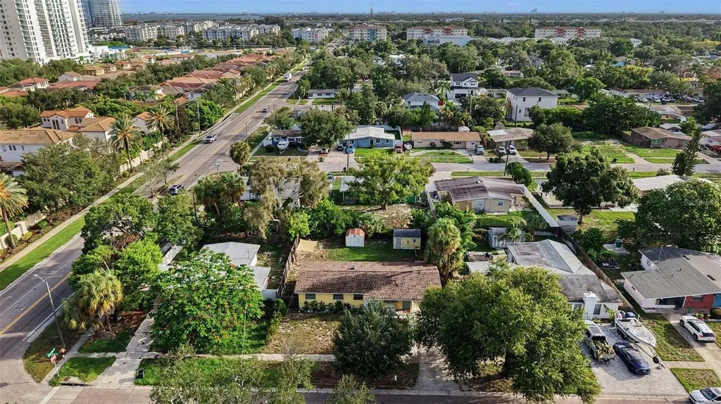 4733 W Wisconsin Avenue Tampa FL 33616