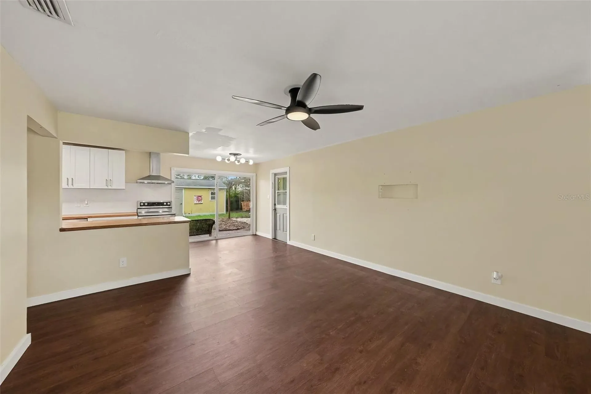 4733 W Wisconsin Avenue Tampa FL 33616