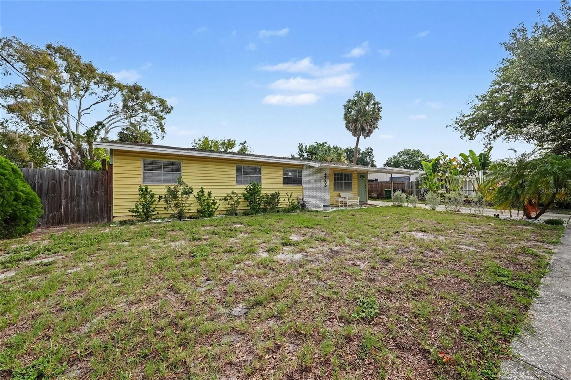 4733 W Wisconsin Avenue Tampa FL 33616