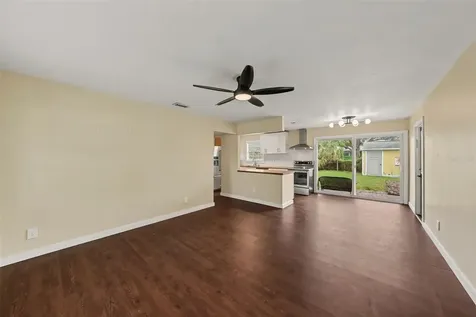 4733 W Wisconsin Avenue Tampa FL 33616
