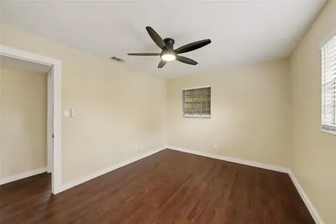 4733 W Wisconsin Avenue Tampa FL 33616