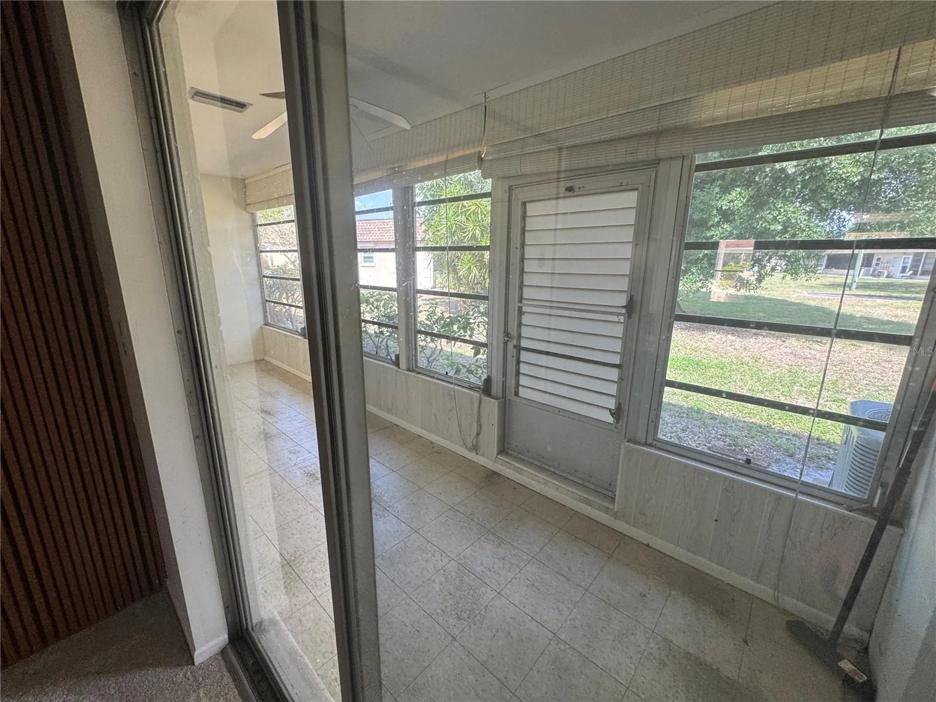 652 Park Circle Bradenton FL 34207