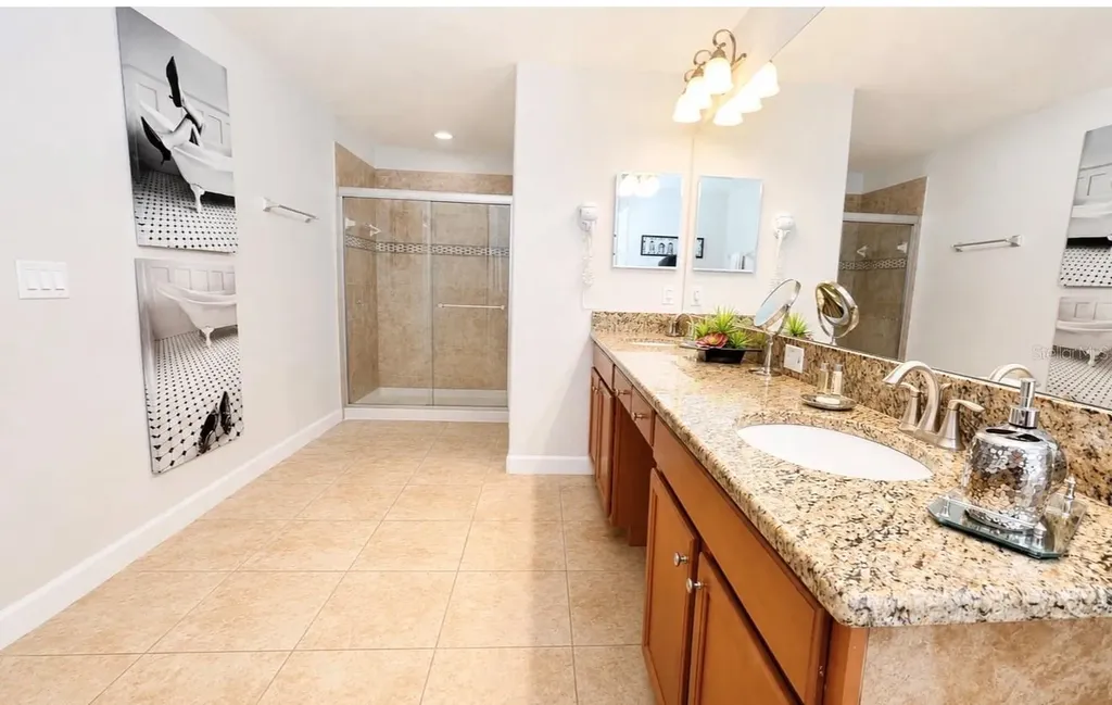 8932 Bismarck Palm Road Kissimmee FL 34747