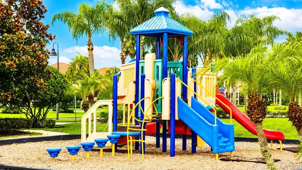 8932 Bismarck Palm Road Kissimmee FL 34747