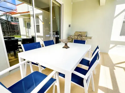 8932 Bismarck Palm Road Kissimmee FL 34747