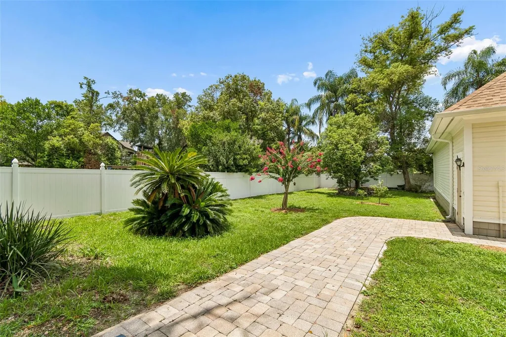 703 N Evers Street Plant City FL 33563