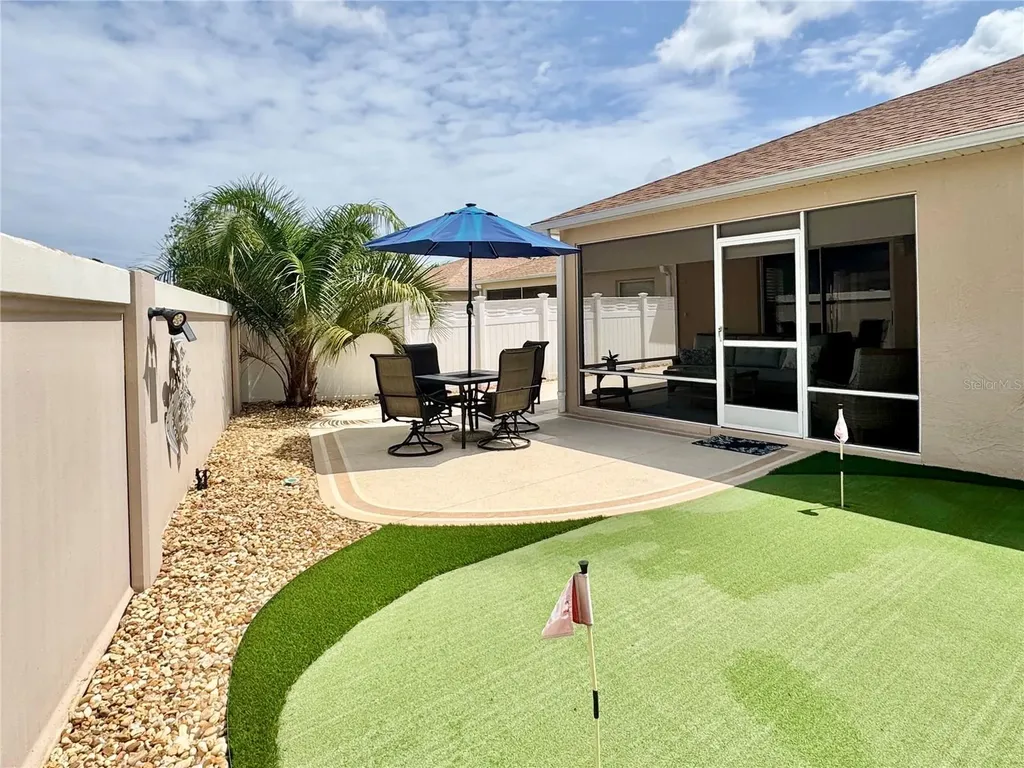 1946 Mcconnells Avenue The Villages FL 32162