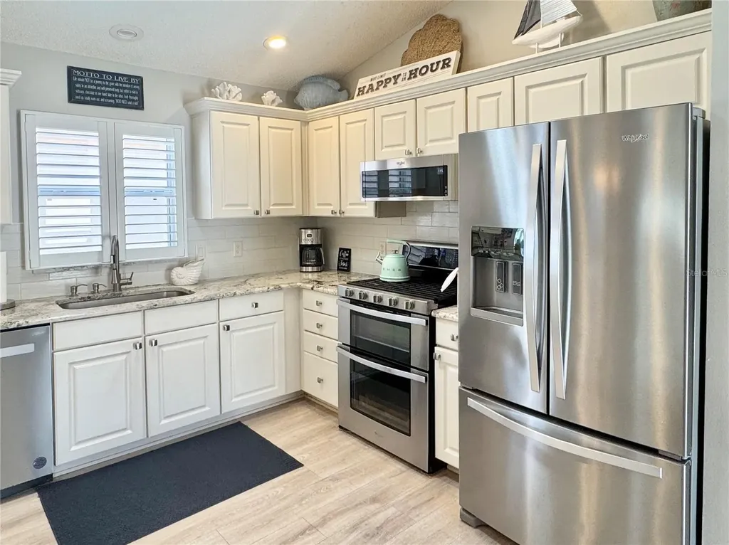 1946 Mcconnells Avenue The Villages FL 32162