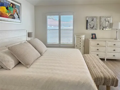 1946 Mcconnells Avenue The Villages FL 32162