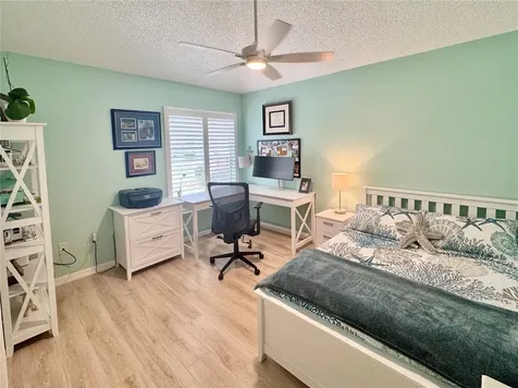 1946 Mcconnells Avenue The Villages FL 32162