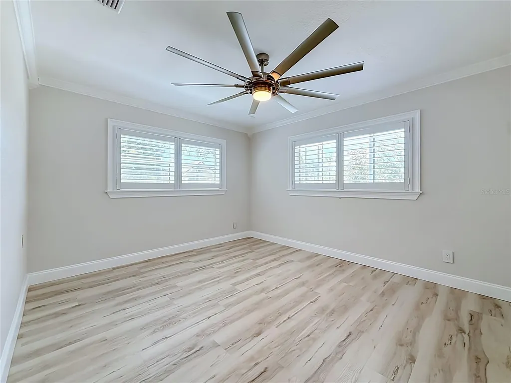 8270 30th Avenue N St Petersburg FL 33710