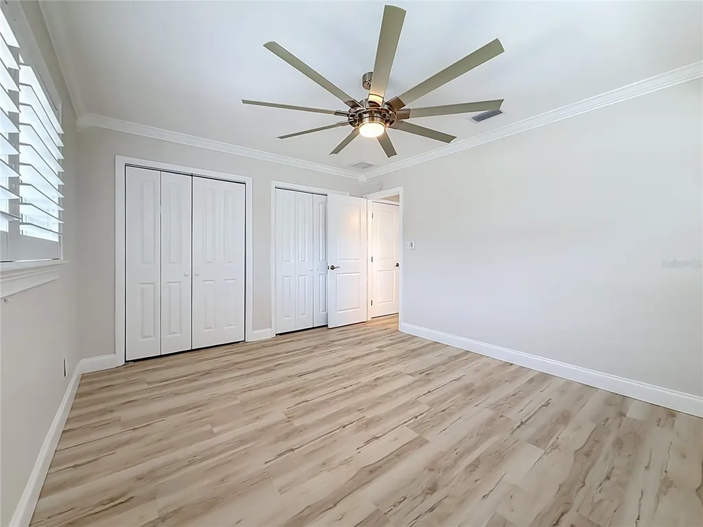 8270 30th Avenue N St Petersburg FL 33710