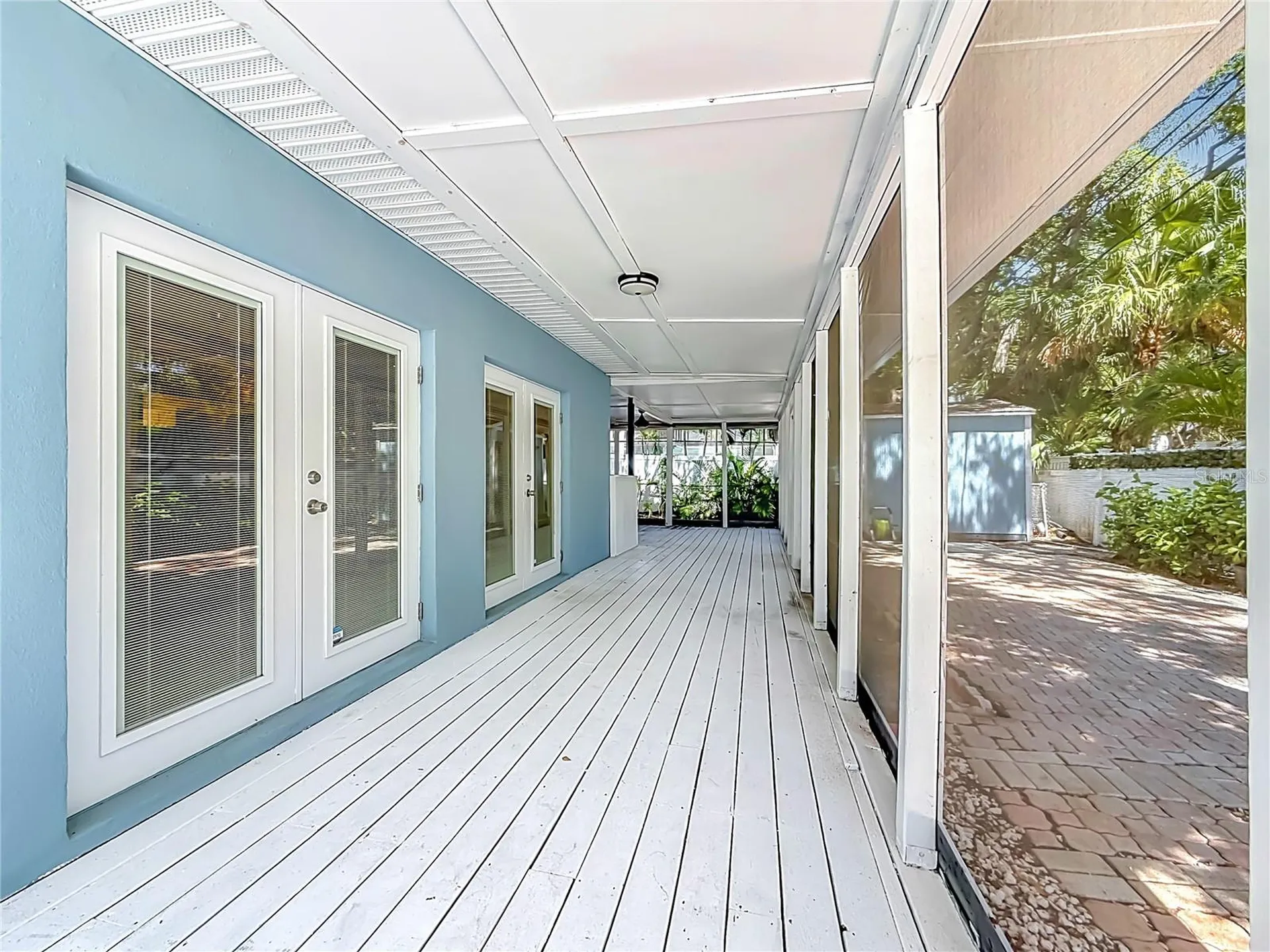 8270 30th Avenue N St Petersburg FL 33710