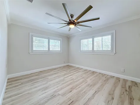 8270 30th Avenue N St Petersburg FL 33710