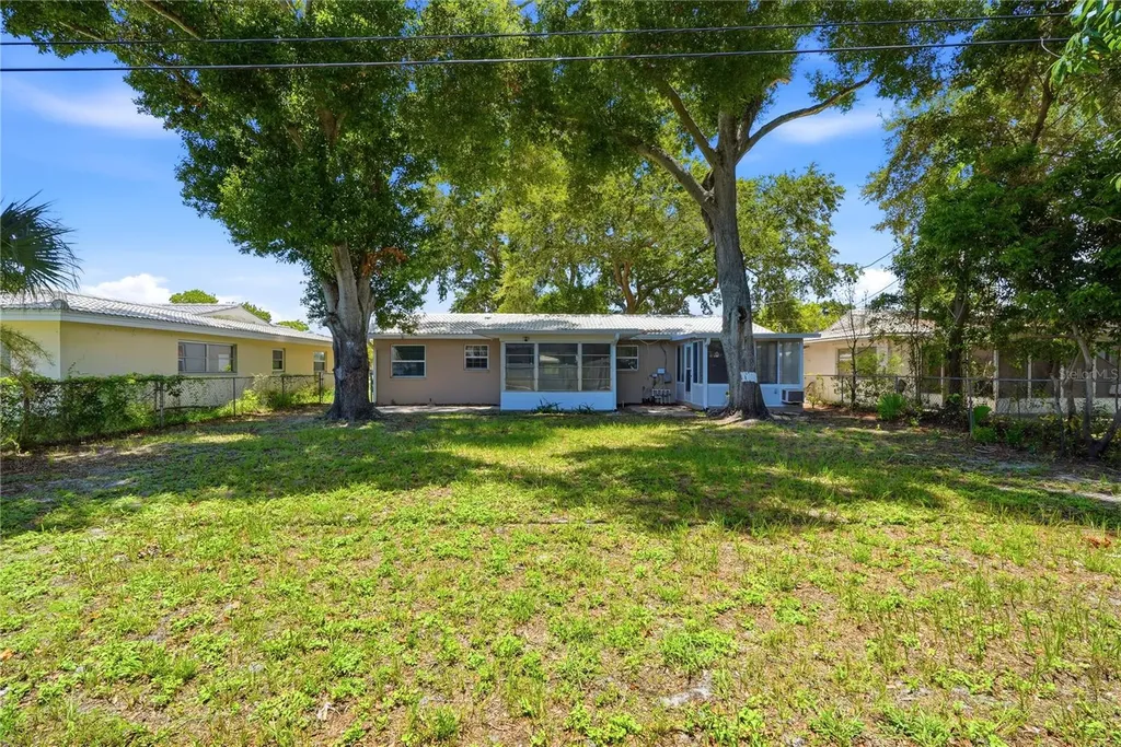 2437 Rutland Lane Clearwater FL 33763