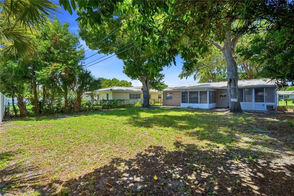 2437 Rutland Lane Clearwater FL 33763