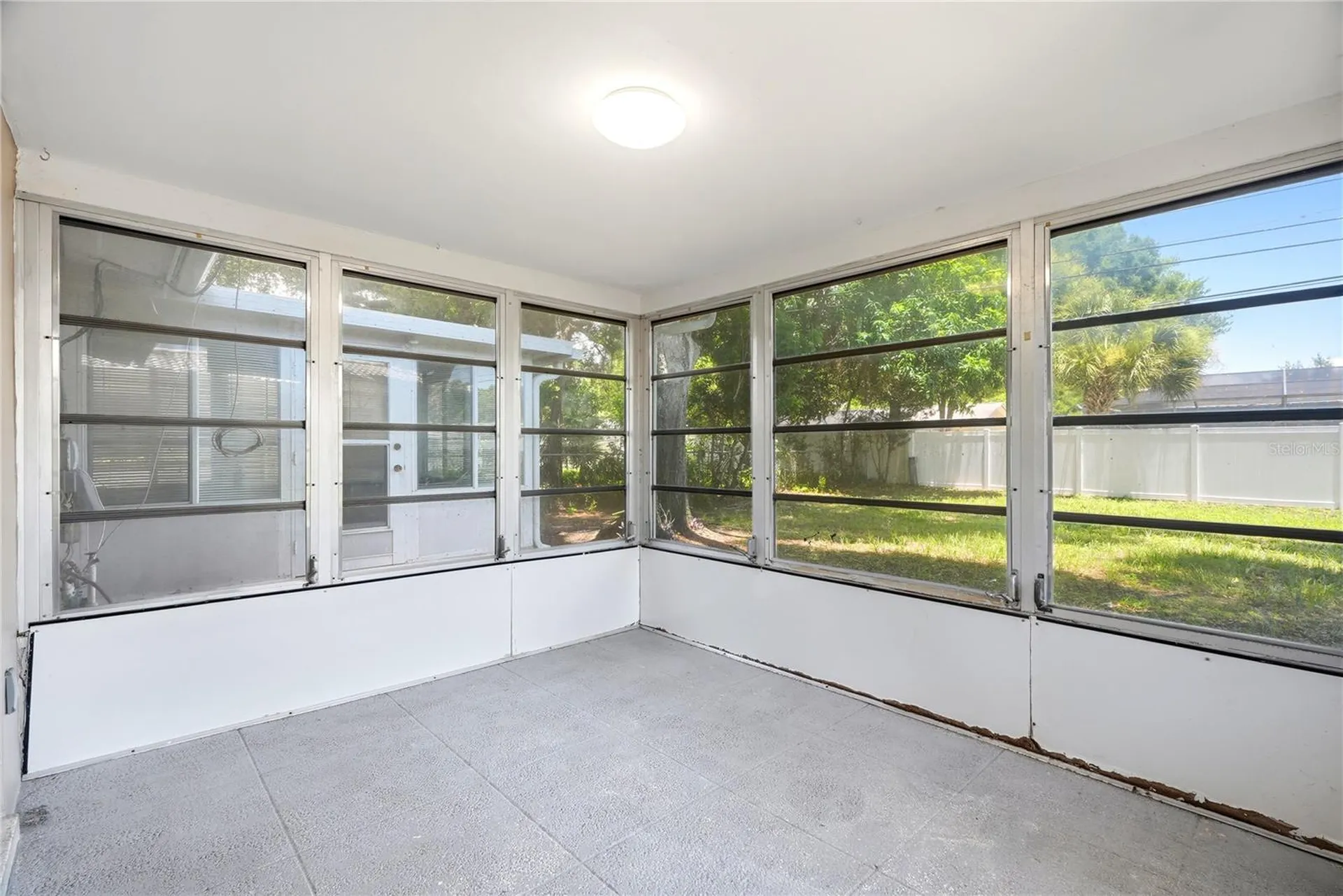 2437 Rutland Lane Clearwater FL 33763