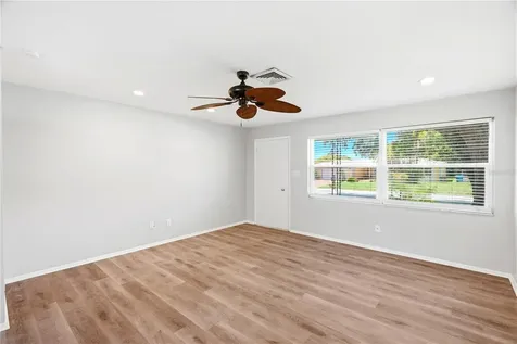 2437 Rutland Lane Clearwater FL 33763