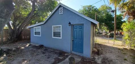 2156 17th Avenue S St Petersburg FL 33712