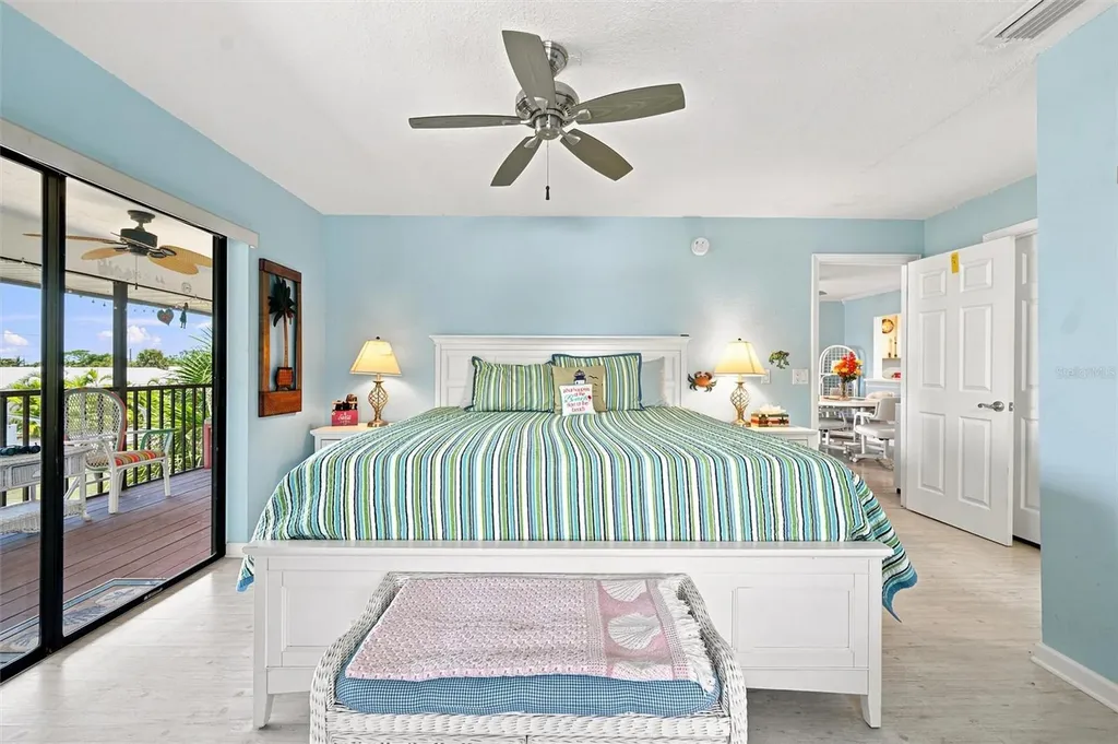 10301 Waterbird Way Bradenton FL 34209