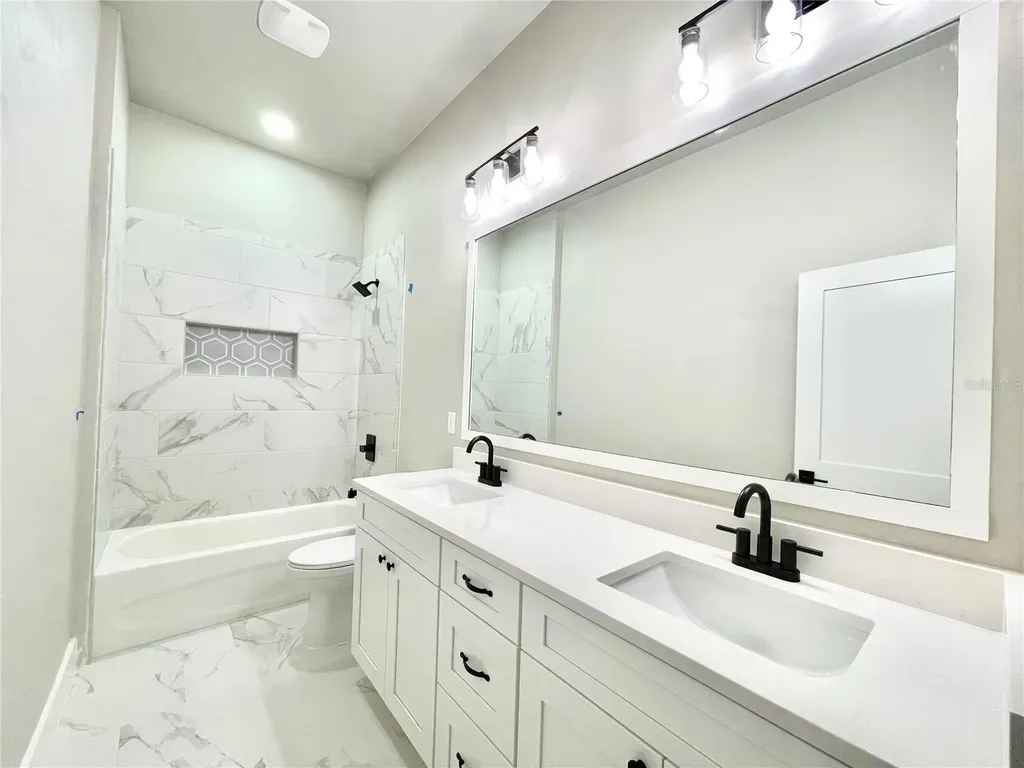 122 SW 212th Drive Newberry FL 32669
